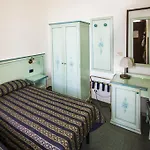 Hotel Baia 3*
