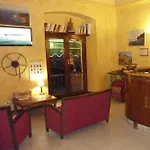 Baia Hotel 3*