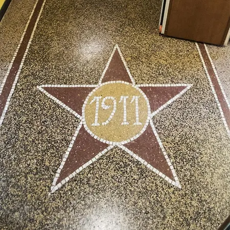 Baia Szálloda 3*